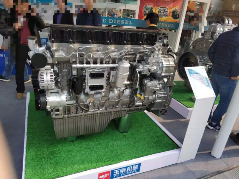 發動機模型-YCA 13580-T400柴油機