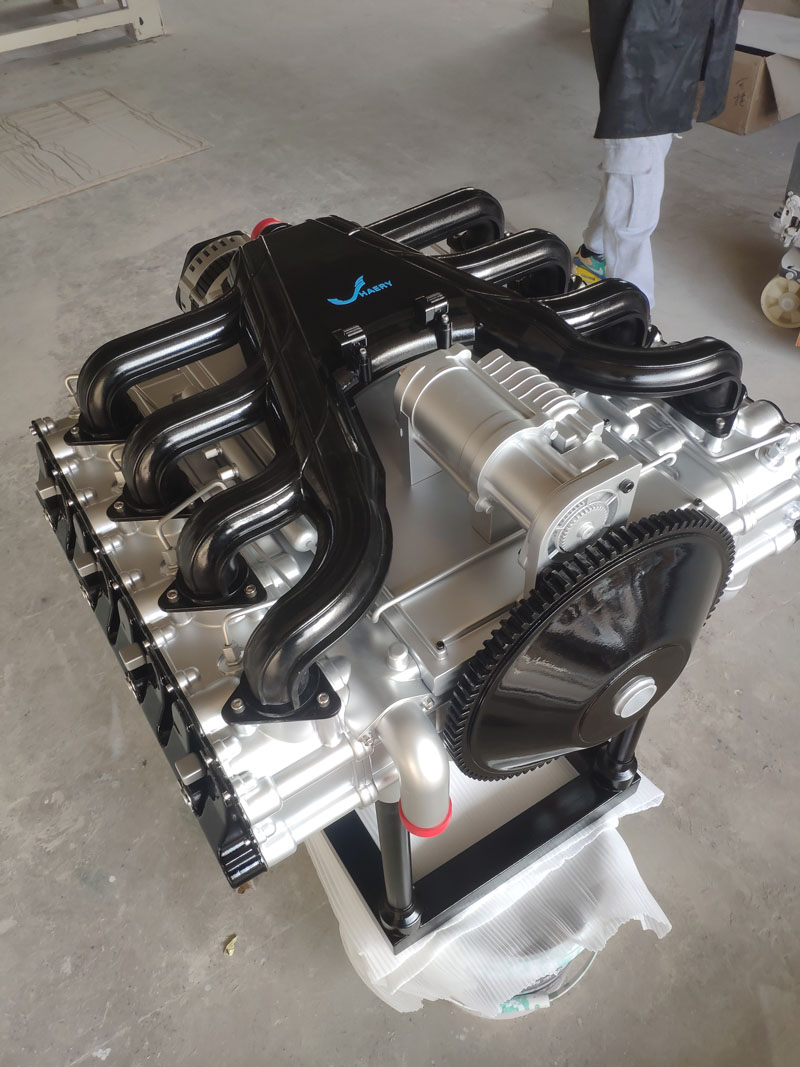 航瑞金鷹發動機模型